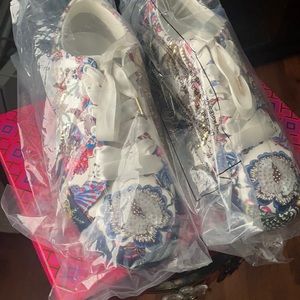 Tory Burch Kacey Embellished Sneakers. Tory Burch’s unique design. Gorgeous !!